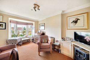 Dining Room- click for photo gallery